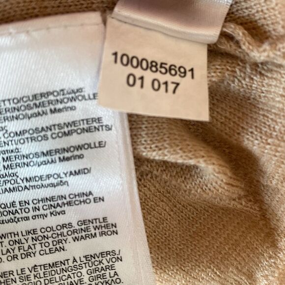 Brooks Brothers Merino Wool Latte Crew Neck Sweater Lightweight L Classic Office - Picture 6 of 8